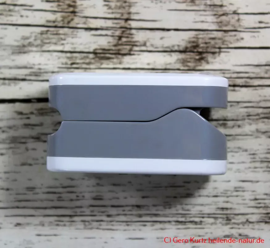 Beurer PO 30 Pulsoximeter - Gerät Seitenansicht