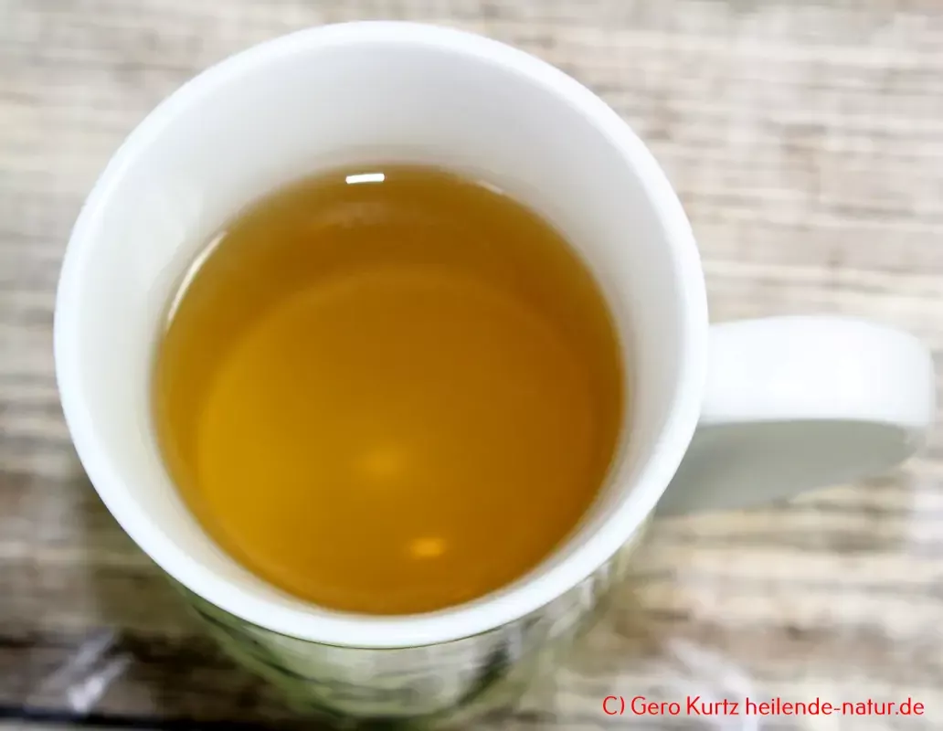 SAMSIDAE - Koreanischer Roter Ginseng Tee - Tee in der Tasse von oben gesehen